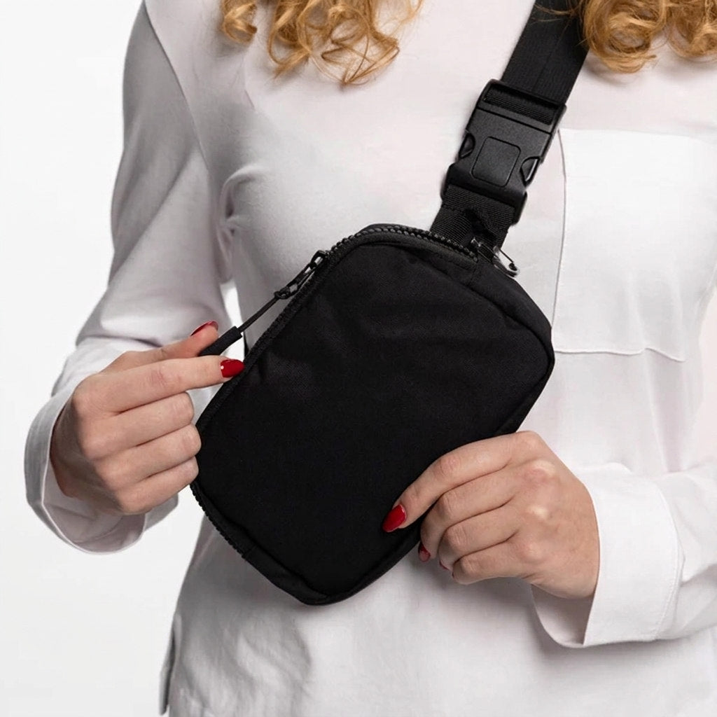 Nahaufnahme der Bauchtasche, Materialdetail Nylon 500D